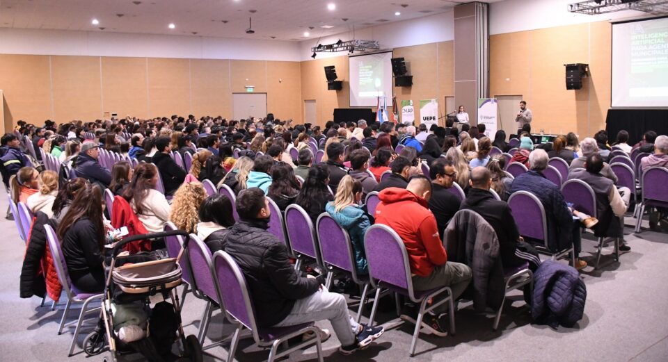 Concordia: Capacitan a agentes municipales en IA