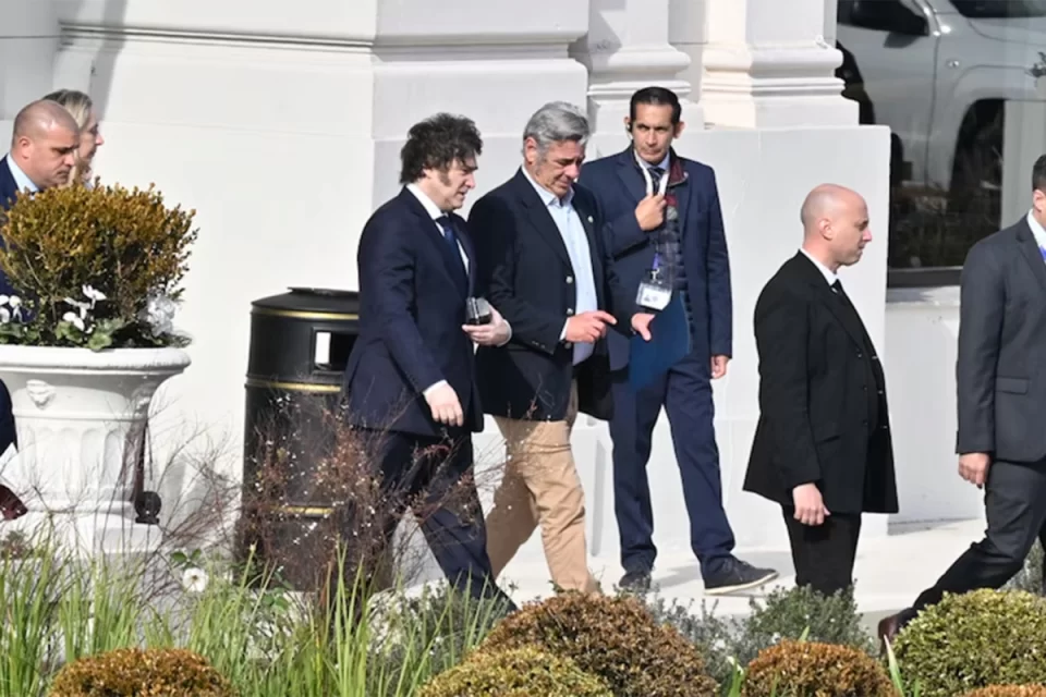 Javier Milei ratificó al campo que no habrá baja de retenciones