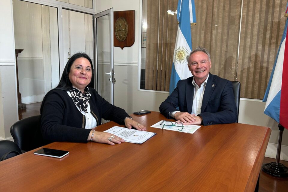 Realizan gestiones para restaurar la histórica escuela Yapeyú de San Jaime de la Frontera