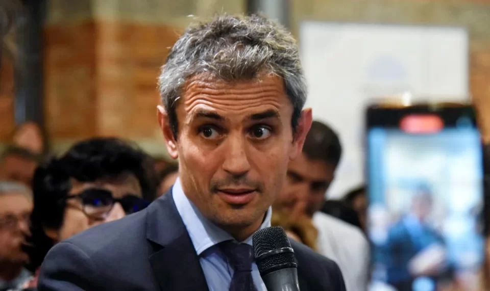 Martín Menem: “Pongo las manos en el fuego tanto por Lule como por Karina”