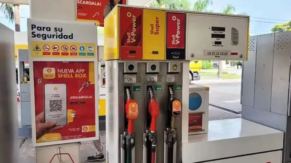 Quinto aumento en el mes de los combustibles