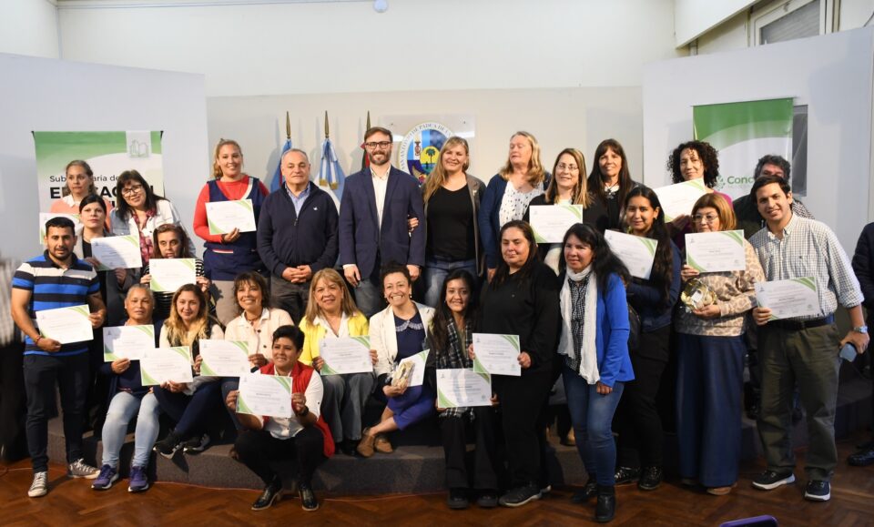 Reconocimiento a docentes municipales de Concordia