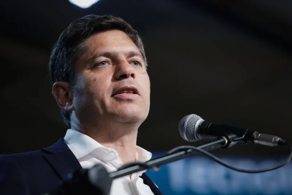 Kicillof insistió en que Milei “levante el teléfono”