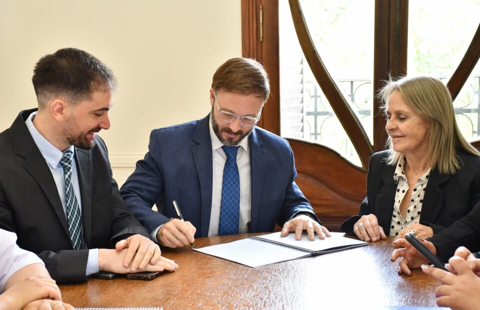 Concordia Lanza su Presupuesto 2026: Récord Histórico de Inversión en Obras con Fondos Propios