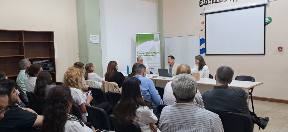 Concordia Impulsa la Economía Social con el Foco en el Cuidado: Taller para Funcionarios Municipales y Cooperativas