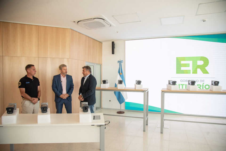 La provincia incorporó nuevas cámaras lectoras de patentes para reforzar la seguridad