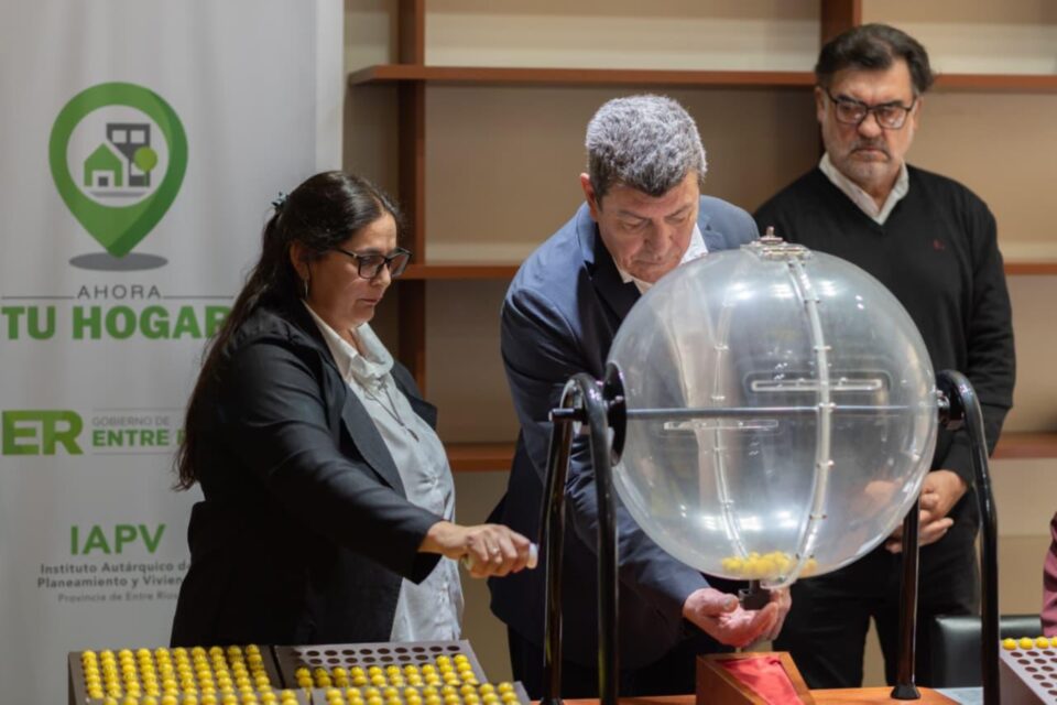 Sortearon créditos para 300 familias destinados a la construcción y ampliación de viviendas