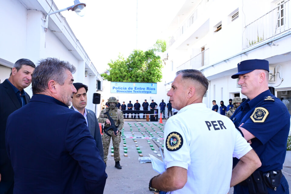 La Policía secuestró más de 243 millones y casi 150 kilos de drogas en operativos provinciales