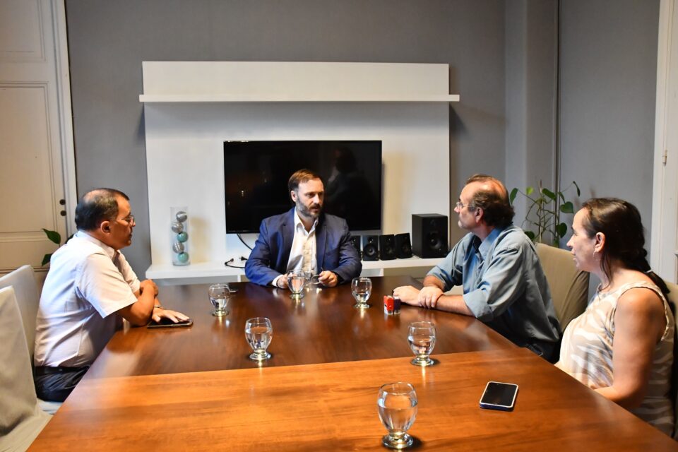 Concordia protege su matriz productiva: Azcué renovó el convenio para mantener la región libre de HLB