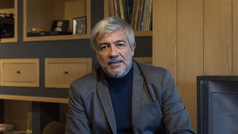 Economista elogió el ajuste fiscal pero alertó por la economía real