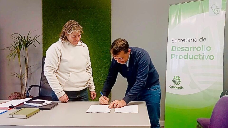 Concordia impulsa la industria de la madera: firmaron un convenio para dar capacitaciones y desarrollar proyectos