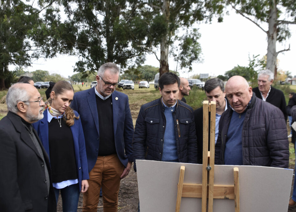 El gobierno provincial acompaña una inversión estratégica de biogás en Crespo