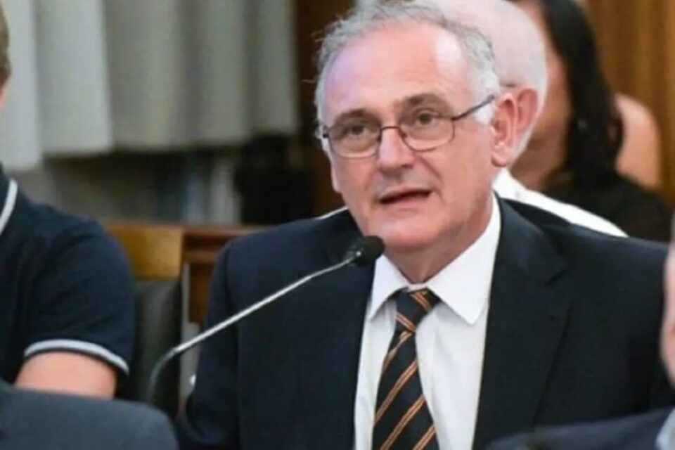 Jaime Benedetti: «La magnitud del déficit de la Caja exige responsabilidad política y honestidad intelectual»